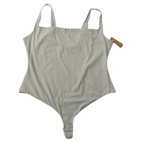 Skims Fits Everybody Square Neck Sleeveless Bodysuit Size 4X Talc BS-SCN-0294 - Picture 5 of 7